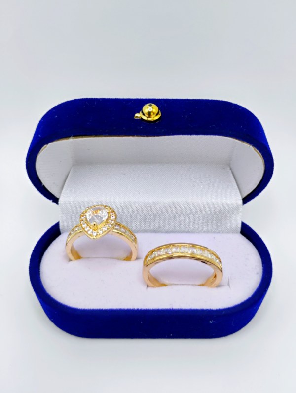 Set Romance de Lujo – Dúo en Oro 18K con Corte Lágrima