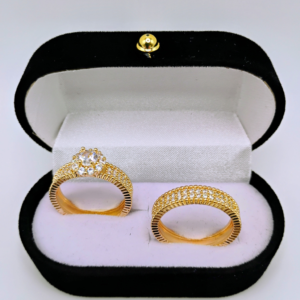 IMG_20251114_123944486_AE~2 Set Emperatriz Dorada – Anillos en Oro 18K con Corte Corona
