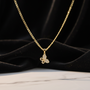 Cadena Bañada en Oro 14K con Dijes de Mariposa