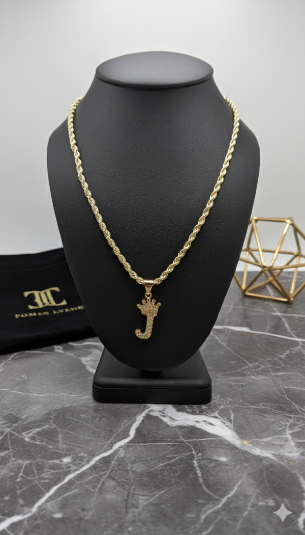 Cadena Rope Crown Inicial “J”