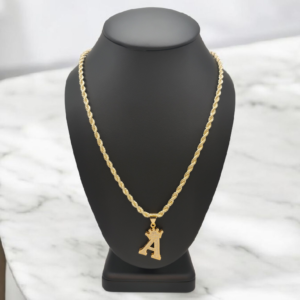 Cadena “Royal A” Bañada en Oro 18K