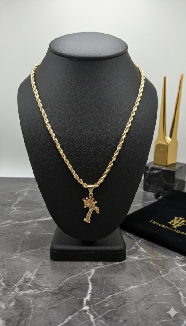 Cadena Rope Crown Inicial “T”