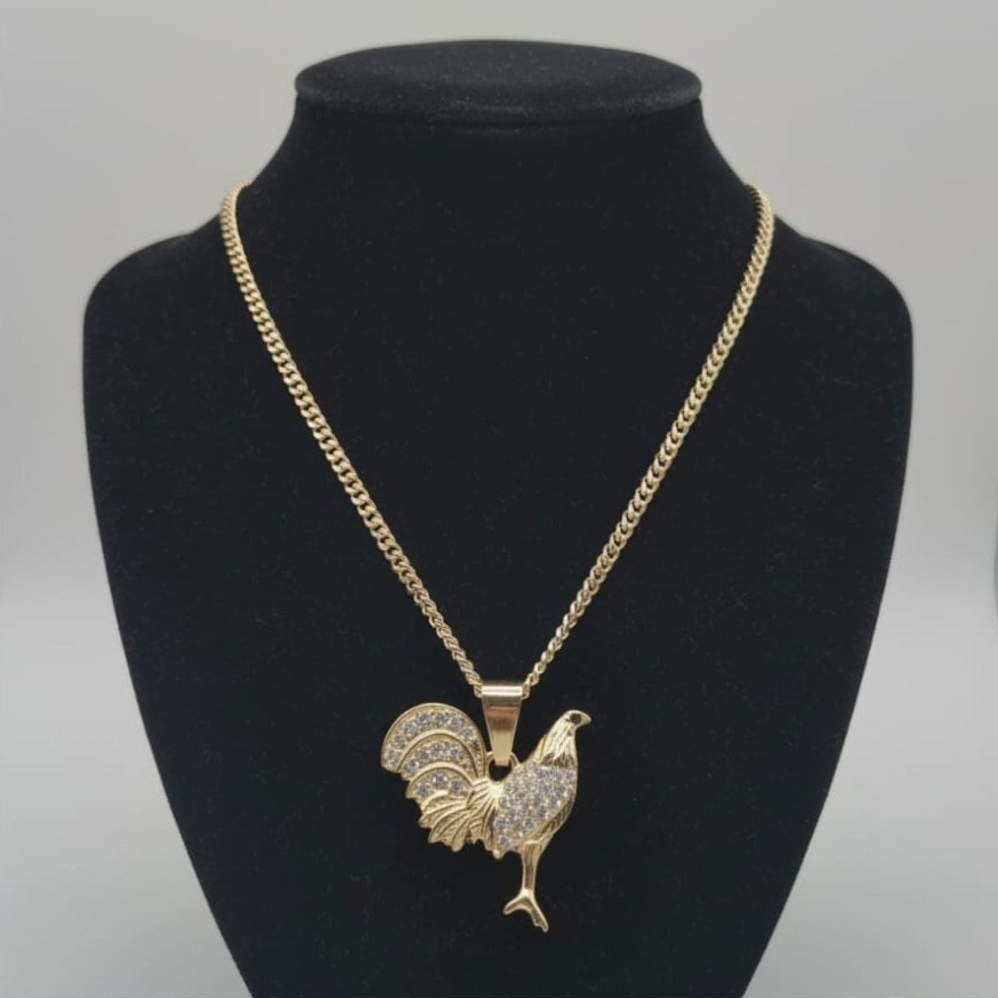 Cadena bañada en oro14K con Dije de Gallo