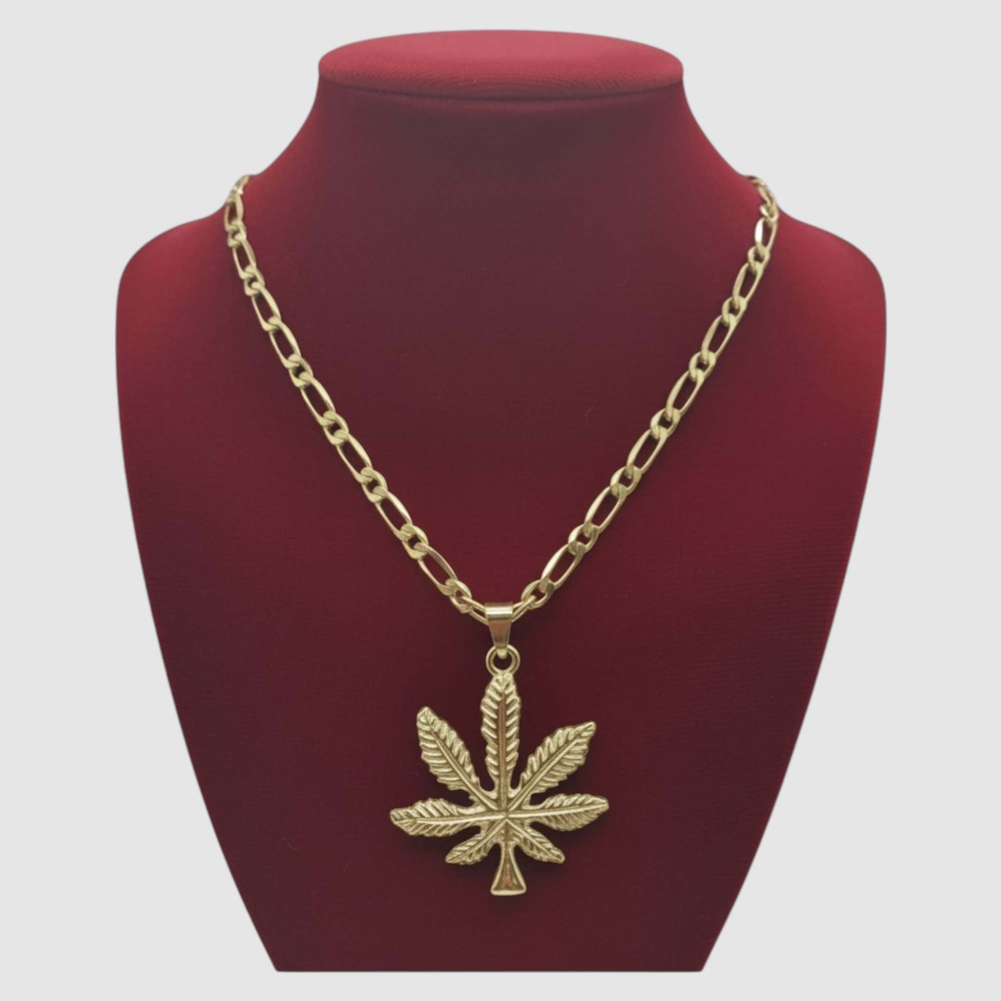 Cadena en oro laminado 14K con dije de hoja seca