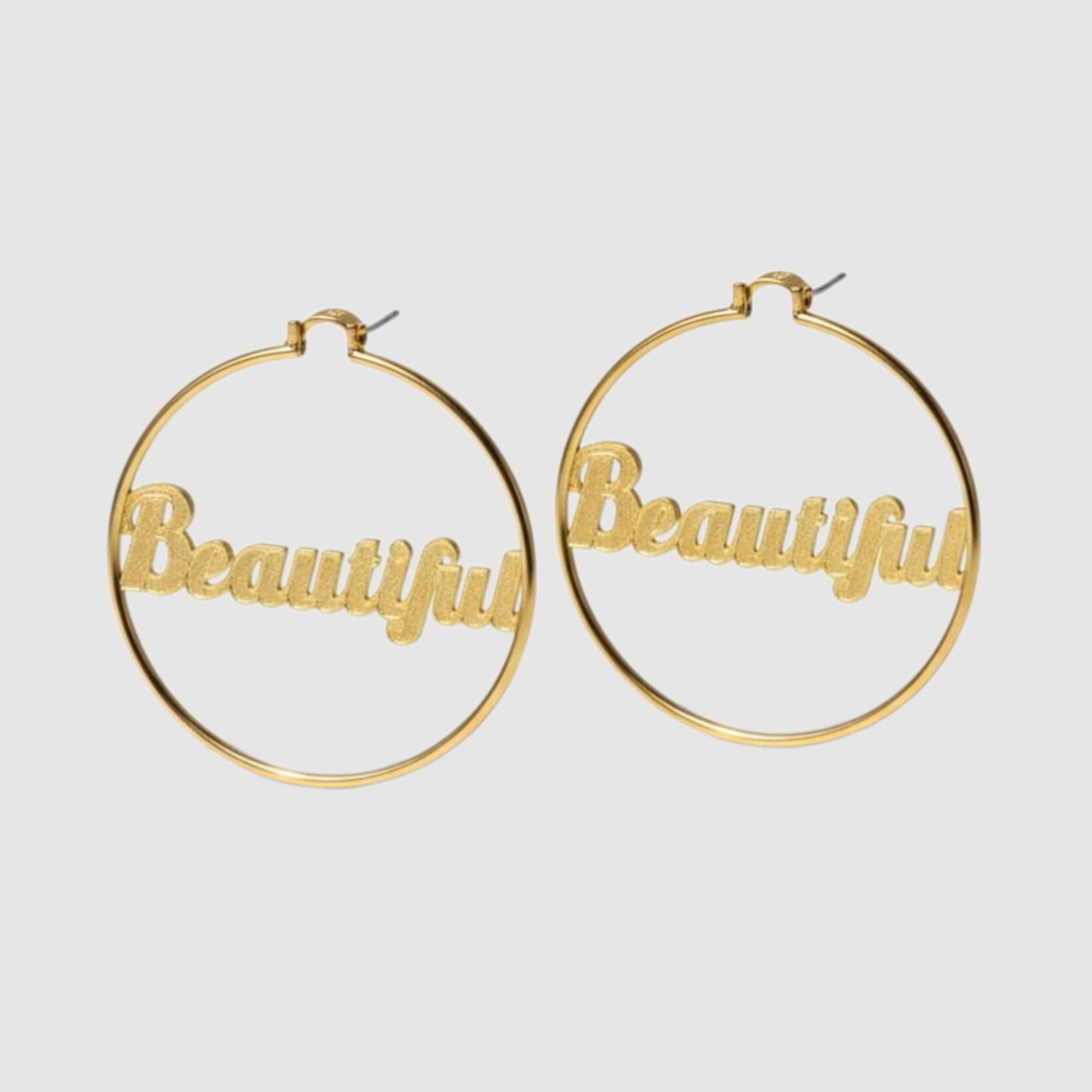 Aros “Beautiful” en Oro Laminado 18K – Circulares Elegantes