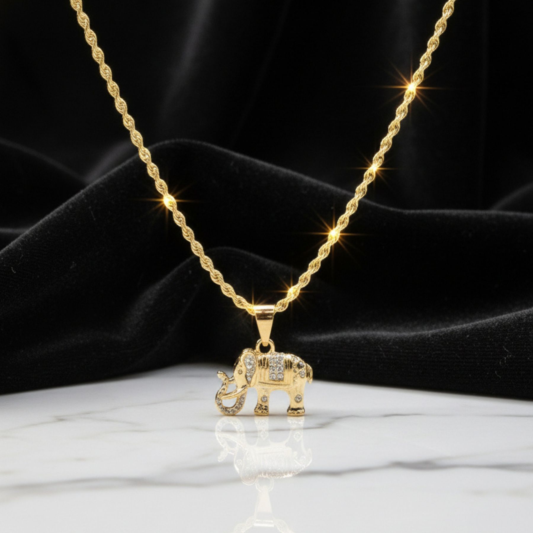 Elefante de la Suerte - Cadena Bañada en Oro 14K