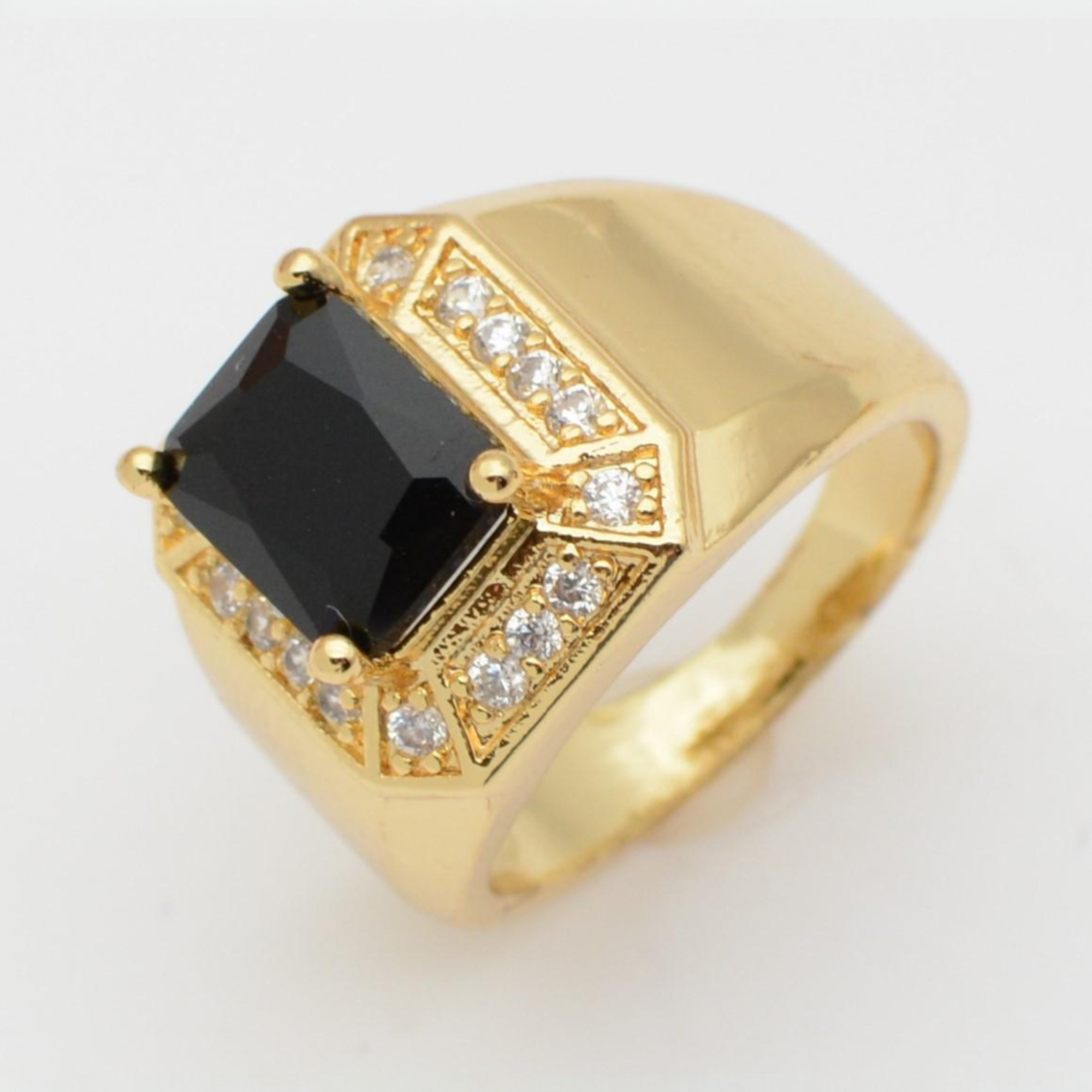 Anillo Elegante en Oro Laminado 14K con Piedra