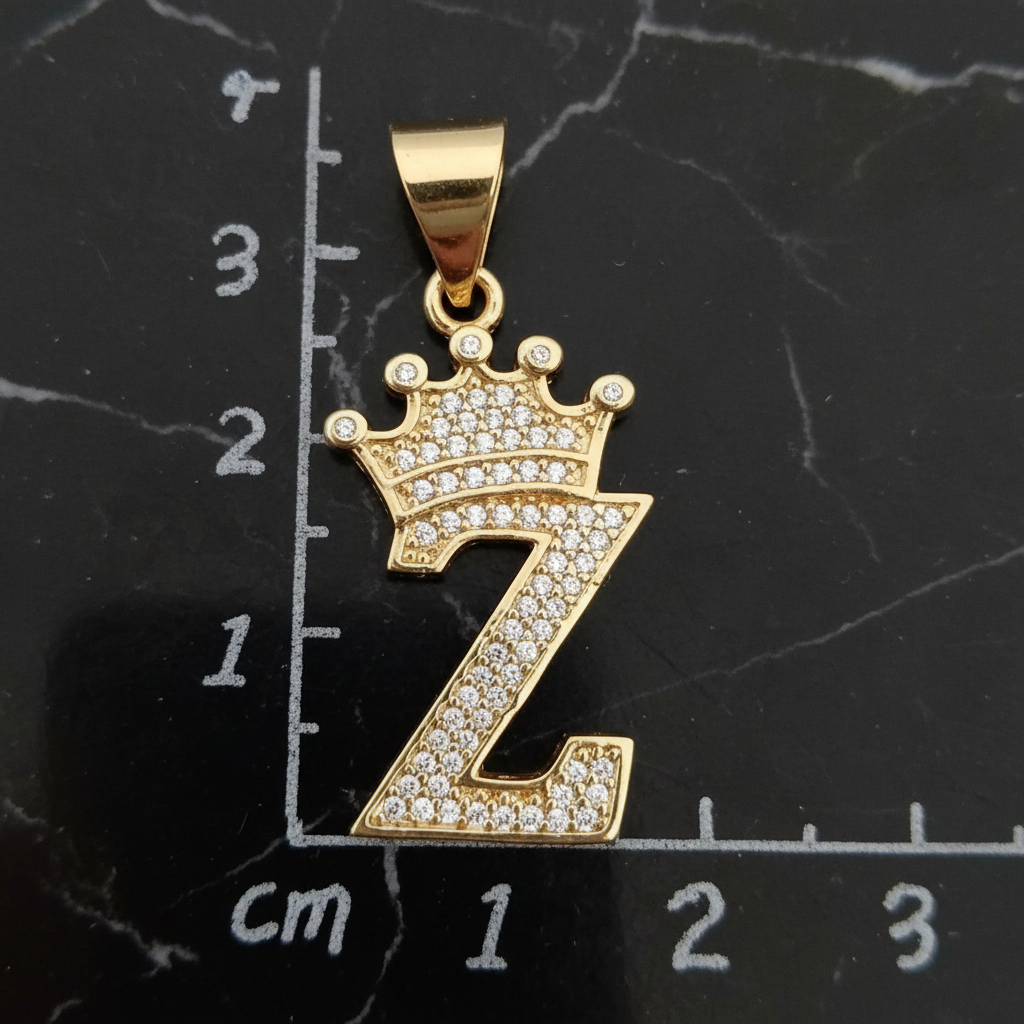 Dije “Z Crown Royalty”