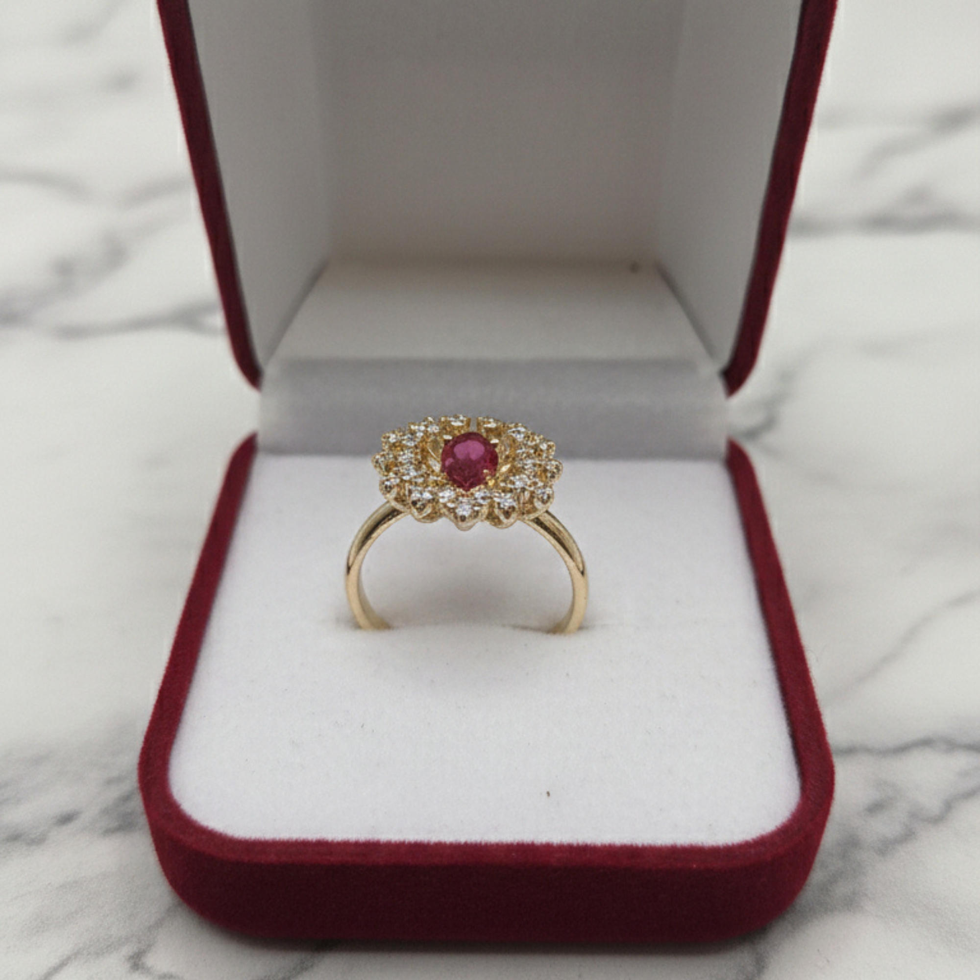 Anillo Crown Ruby – Brillo Real