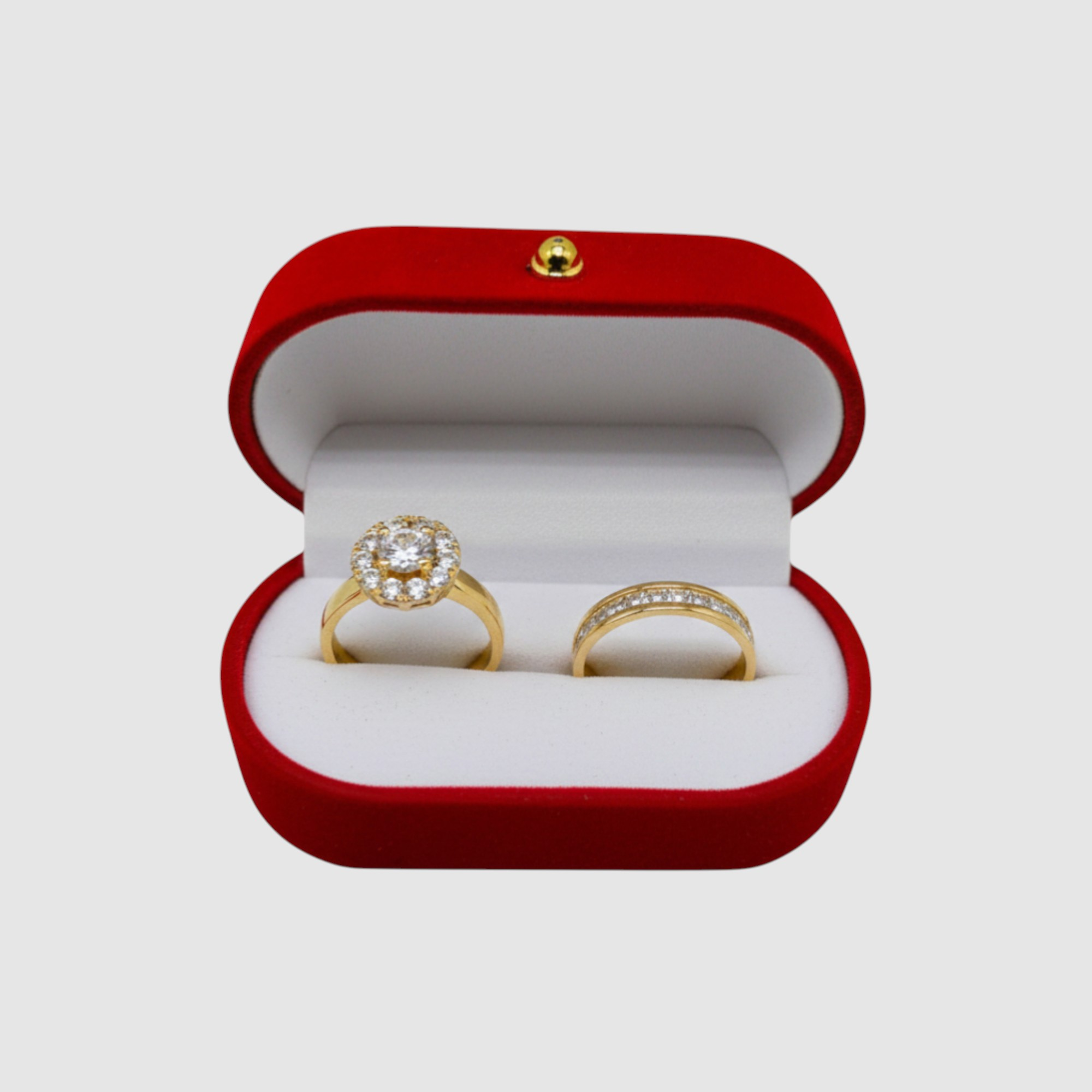 Dúo de Anillos de Compromiso Oval en Oro Laminado 14K