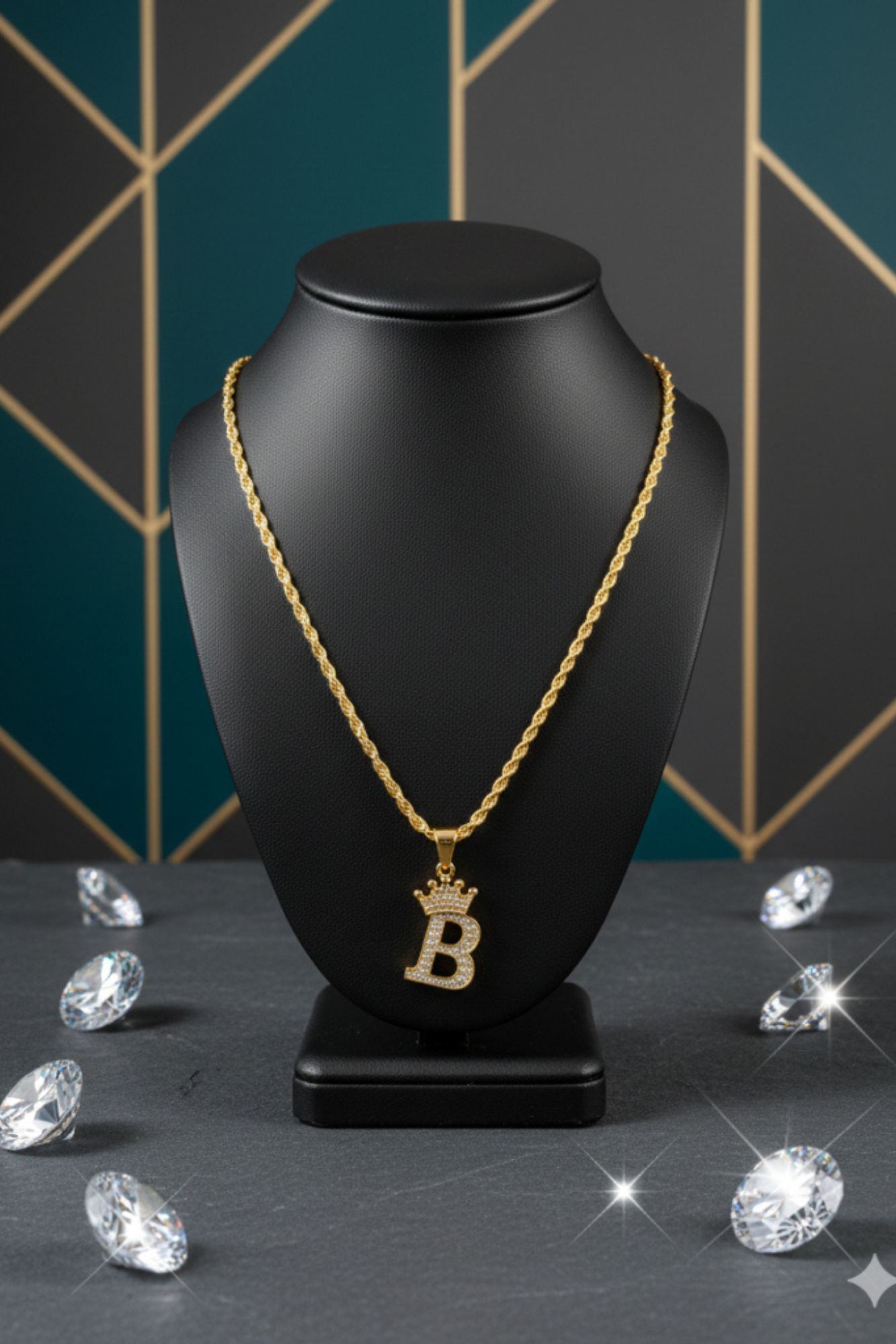 Cadena “Royal B” Bañada en Oro 18K