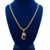 Cadena Rope Crown con dije inicial letra “C” en oro laminado 14K