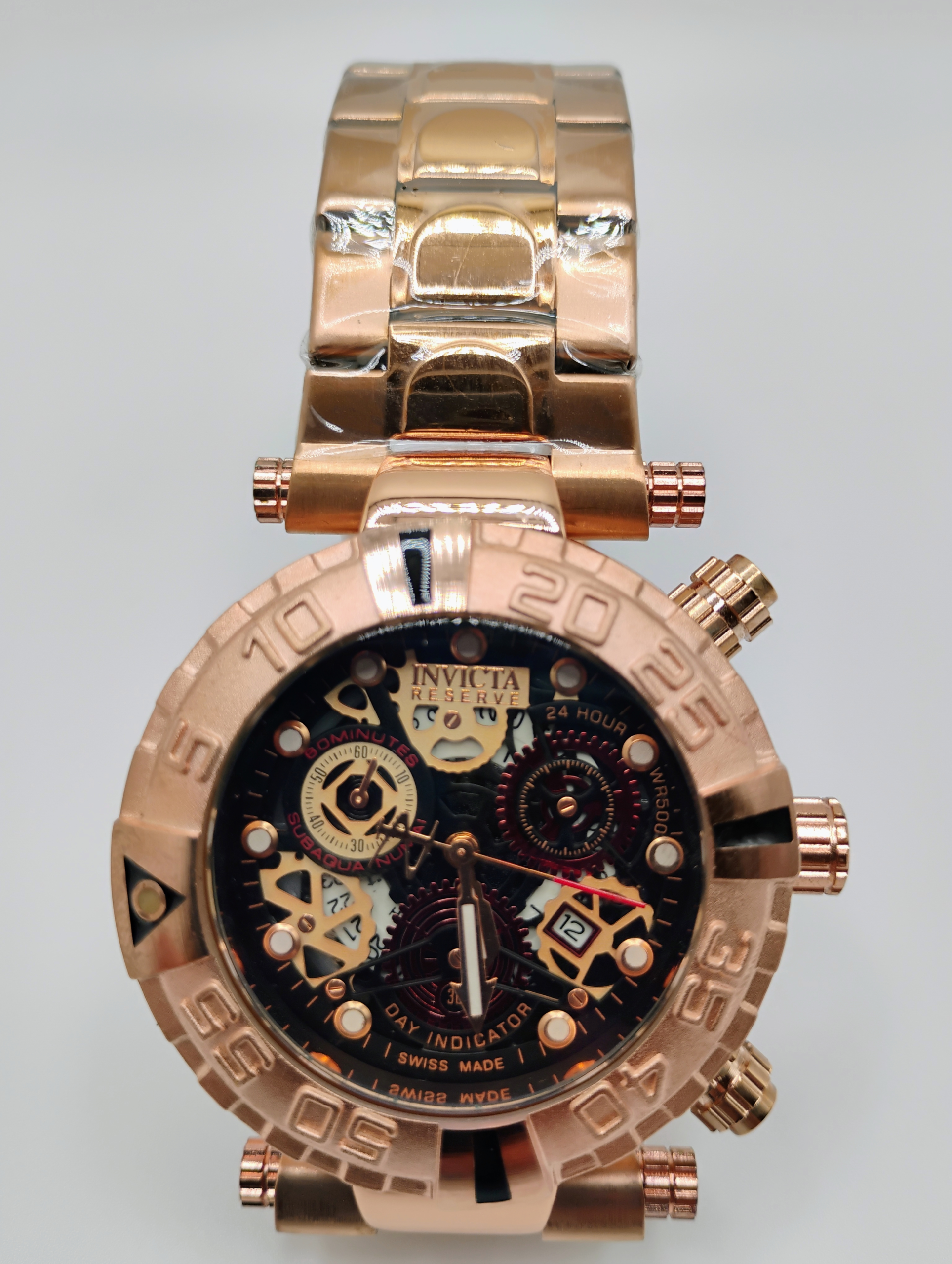 Invict Reserve Subaqua Chrono Day Indicator – Rose Gold Swiss Made