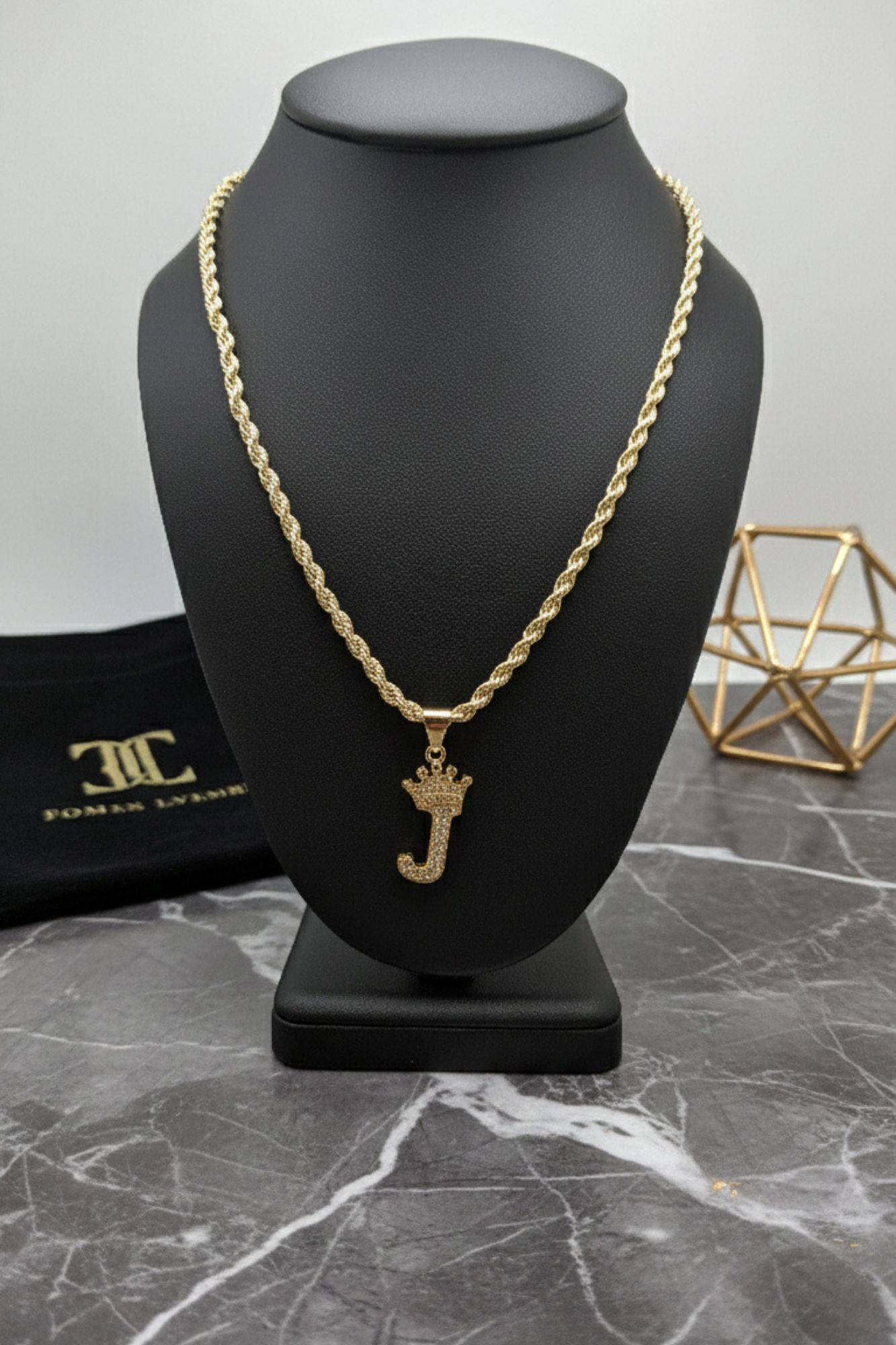 Cadena Rope Crown Inicial “J”