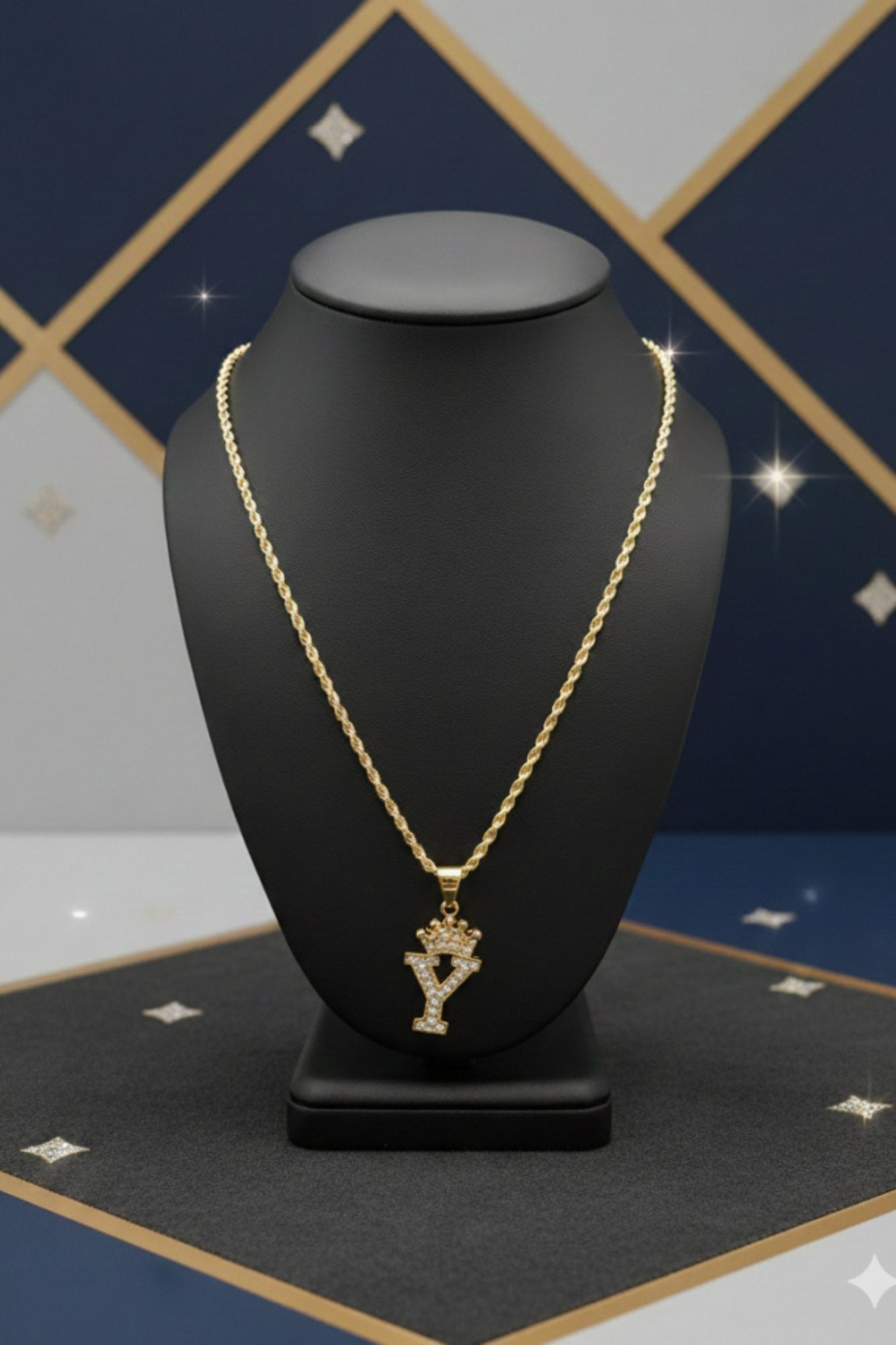 Cadena “Royal Y” Bañada en Oro 18K