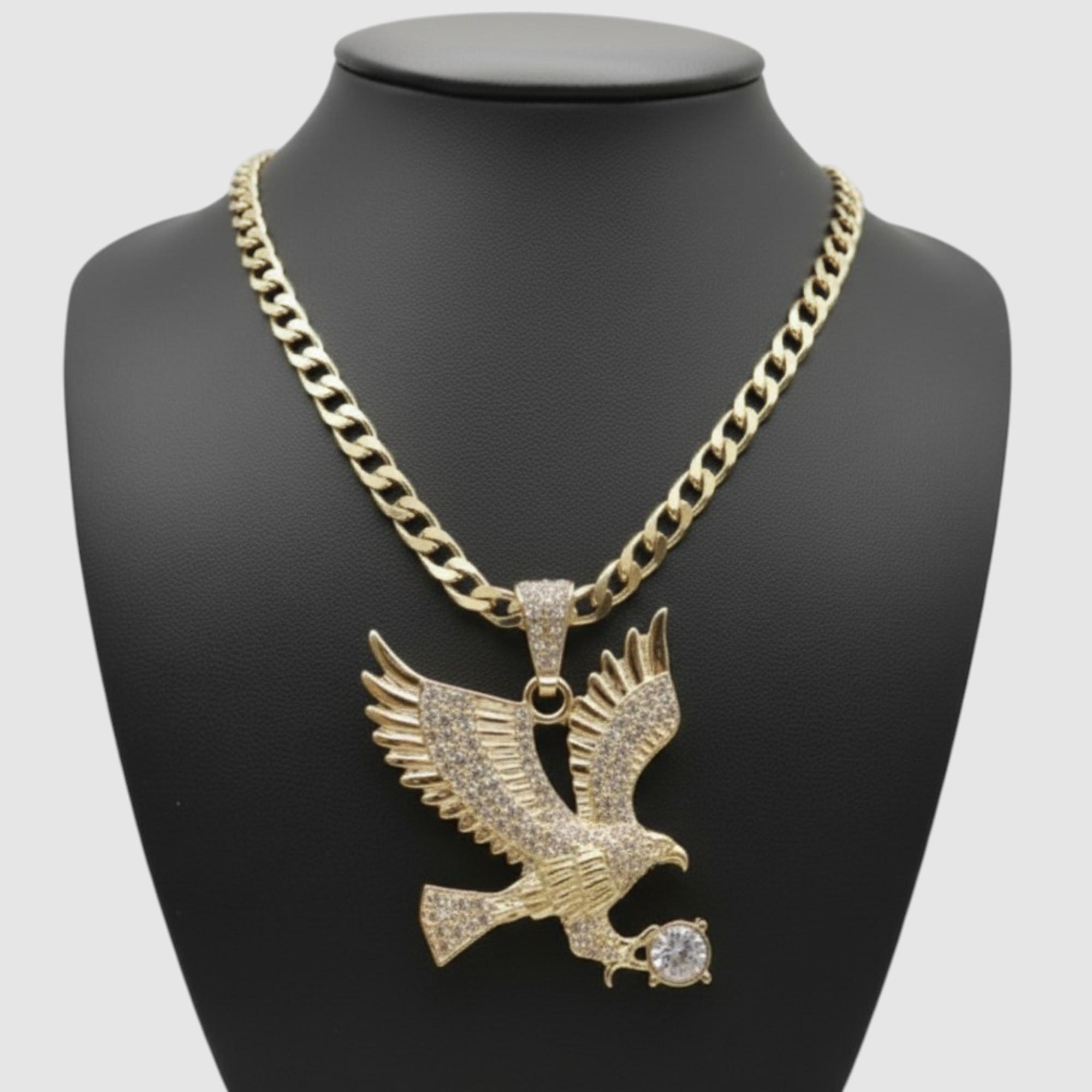 Cadena con dije de Águila Real en oro laminado 18K